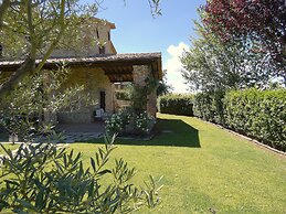 I Escape to Umbria, Quiet