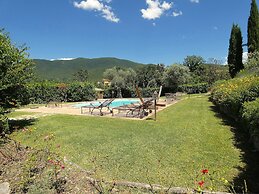 I Escape to Umbria, Quiet