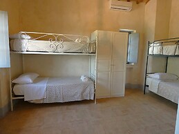 I Escape to Umbria, Quiet