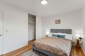 Charming Vintage Retreat In The Heart Of San Jose 3 Bedroom Home