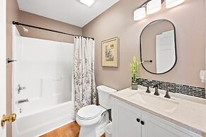 53b Blue Wedge At True Blue 2 Bedroom Condo by Peace Vacations