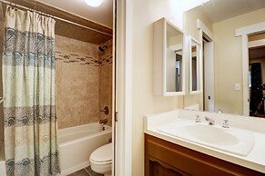 A105 Lake Cliffe 2 Bedroom Condo