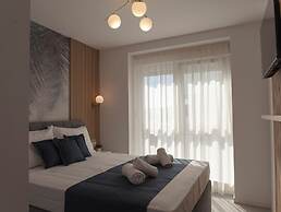 Smash 2 - Two-bedroom Apartments