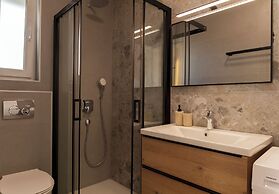 Smash 2 - Two-bedroom Apartments