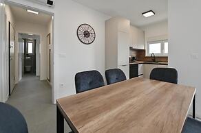 Smash 2 - Two-bedroom Apartments