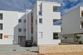 Smash 2 - Two-bedroom Apartments