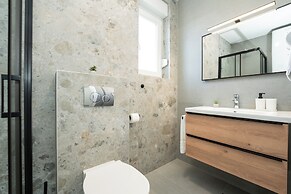 Smash 2 - Two-bedroom Apartments