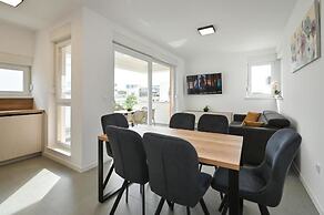 Smash 2 - Two-bedroom Apartments