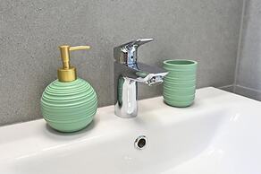 Smash 2 - Two-bedroom Apartments