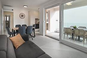 Smash 2 - Two-bedroom Apartments