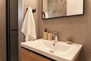 Smash 2 - Two-bedroom Apartments