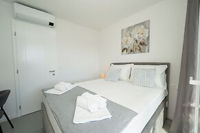 Smash 2 - Two-bedroom Apartments