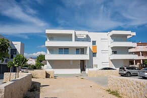 Smash 2 - Two-bedroom Apartments