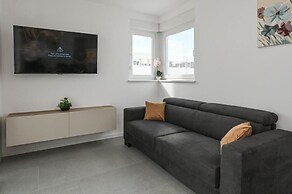 Smash 2 - Two-bedroom Apartments