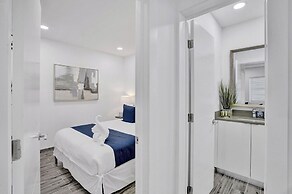 Sunshine Vibes Villa - Close to Beach