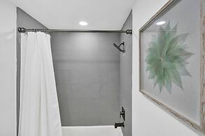 Beach Vibes Villa - Close to Beach