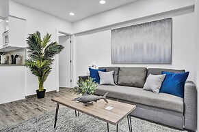 Newly Renovated Apt #2 w/ Parking Close to Beach