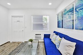 Newly Renovated Apt-unit #1 Close to Beach