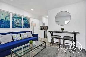 Newly Renovated Apt-unit #1 Close to Beach