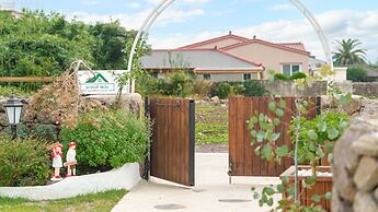 Jeju Proud Jacuzzi Dokche Pension