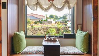 Jeju Proud Jacuzzi Dokche Pension