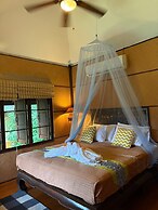 Elephant Camp Maerim