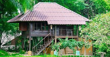 Elephant Camp Maerim