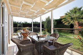 Villa Erato With Private Swimming Pool