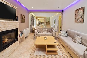 Villa Erato With Private Swimming Pool