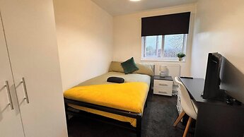 Spacious Sheffield Lodge