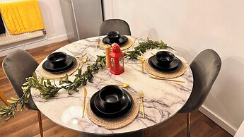 Spacious Sheffield Lodge