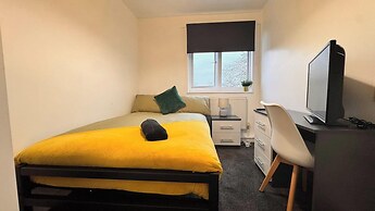 Spacious Sheffield Lodge