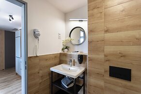 R73 Residences