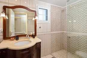 Villa Kalypso With Private Swimming Pool
