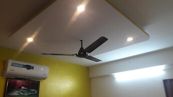 Maruthi Residency