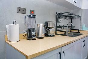 Kitwa by Edmor Suites