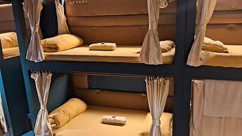 Sinhassan Dormitory Hostel