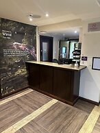 Premier Roomz Two Mills