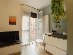 Cozy Apt With Gym & Parking, Milan