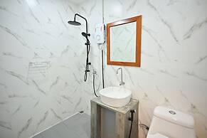 Moonlight Patong Guesthouse