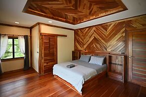 Moonlight Patong Guesthouse