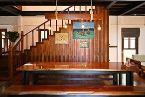 Moonlight Patong Guesthouse