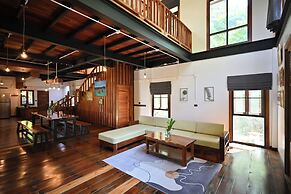 Moonlight Patong Guesthouse