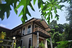 Moonlight Patong Guesthouse