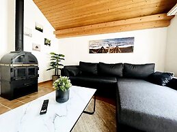 Einzigartige Schöne Altbau- Wohnung Im Zentrum