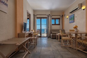 Agnanti Hotel & Apartments