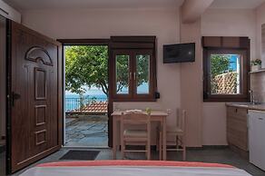 Agnanti Hotel & Apartments