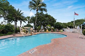 The Ocean View Inn & Pub