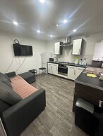 Cardiff Cathedral Apartment
