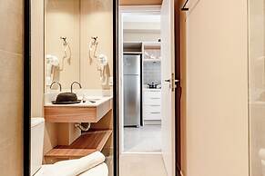 Charlie Window Moema